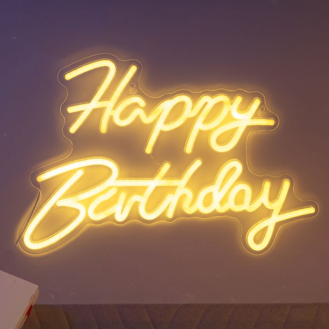 Letrero LED “Happy Birthday”