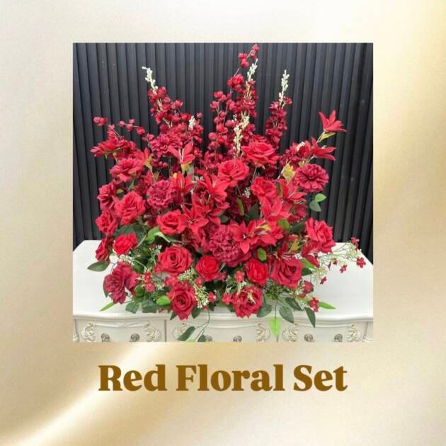 Red Floral Set